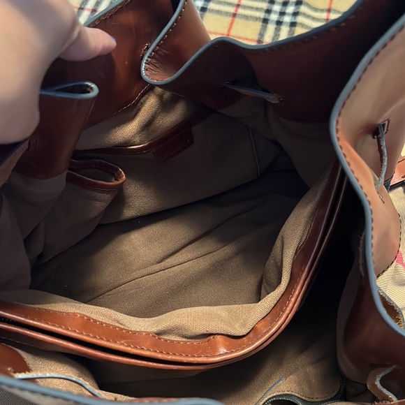 COPY - Burberry handbag ( read description) - Picture 8 of 16